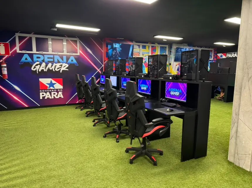 Espaço de Jogos Eletrônicos