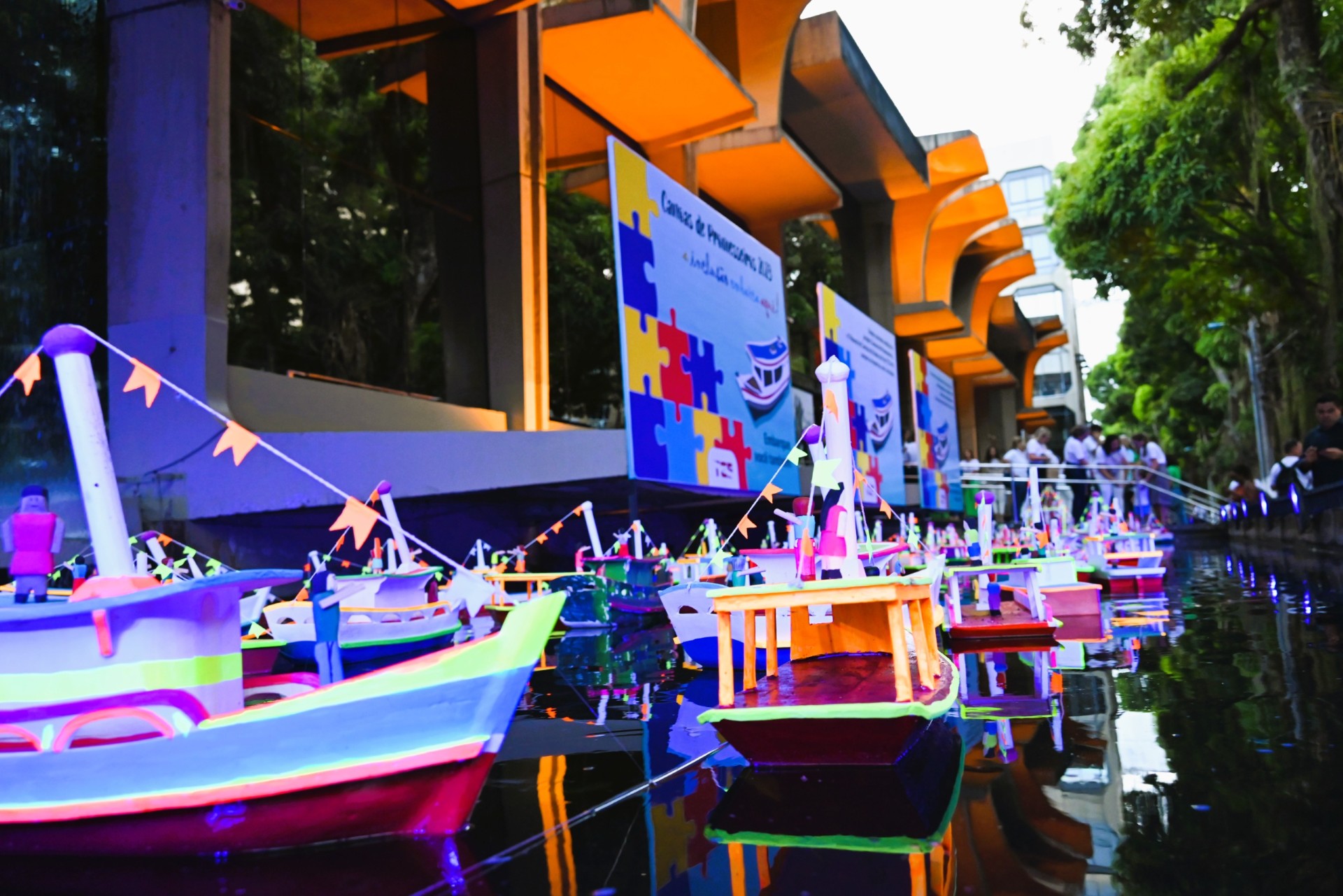 Barcos artesanais 