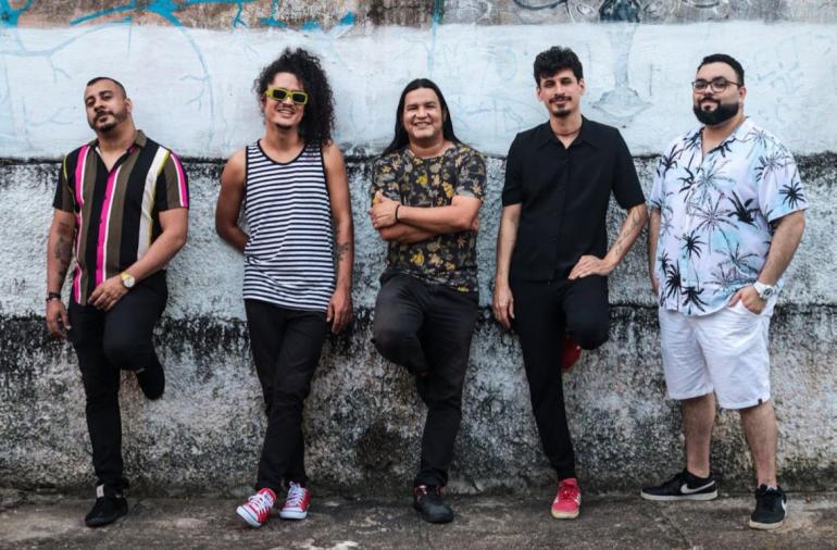 membros da banda na cuira