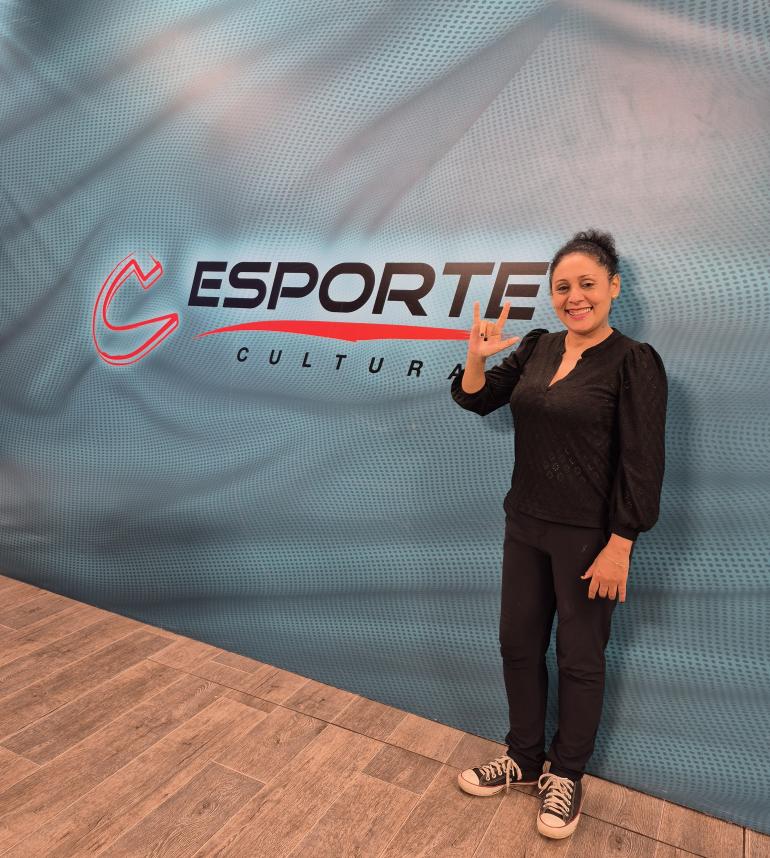 Joana Solon, intérprete de Libras (Foto: Kayky Ryan/ Portal Cultura)