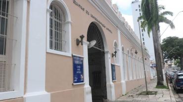 Fachada da Casa das Artes